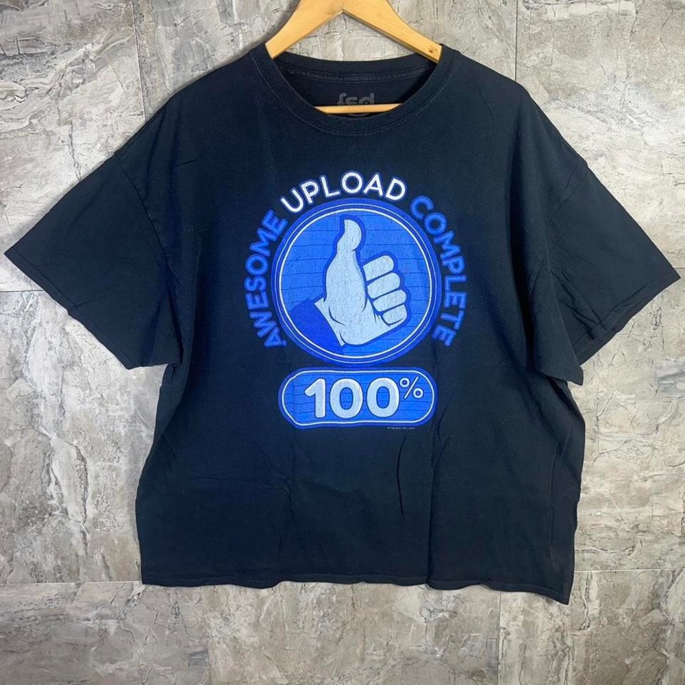 vintage‎ 2000s graphic tee with "Awesome Upload Complete 100%" Men's 2XL